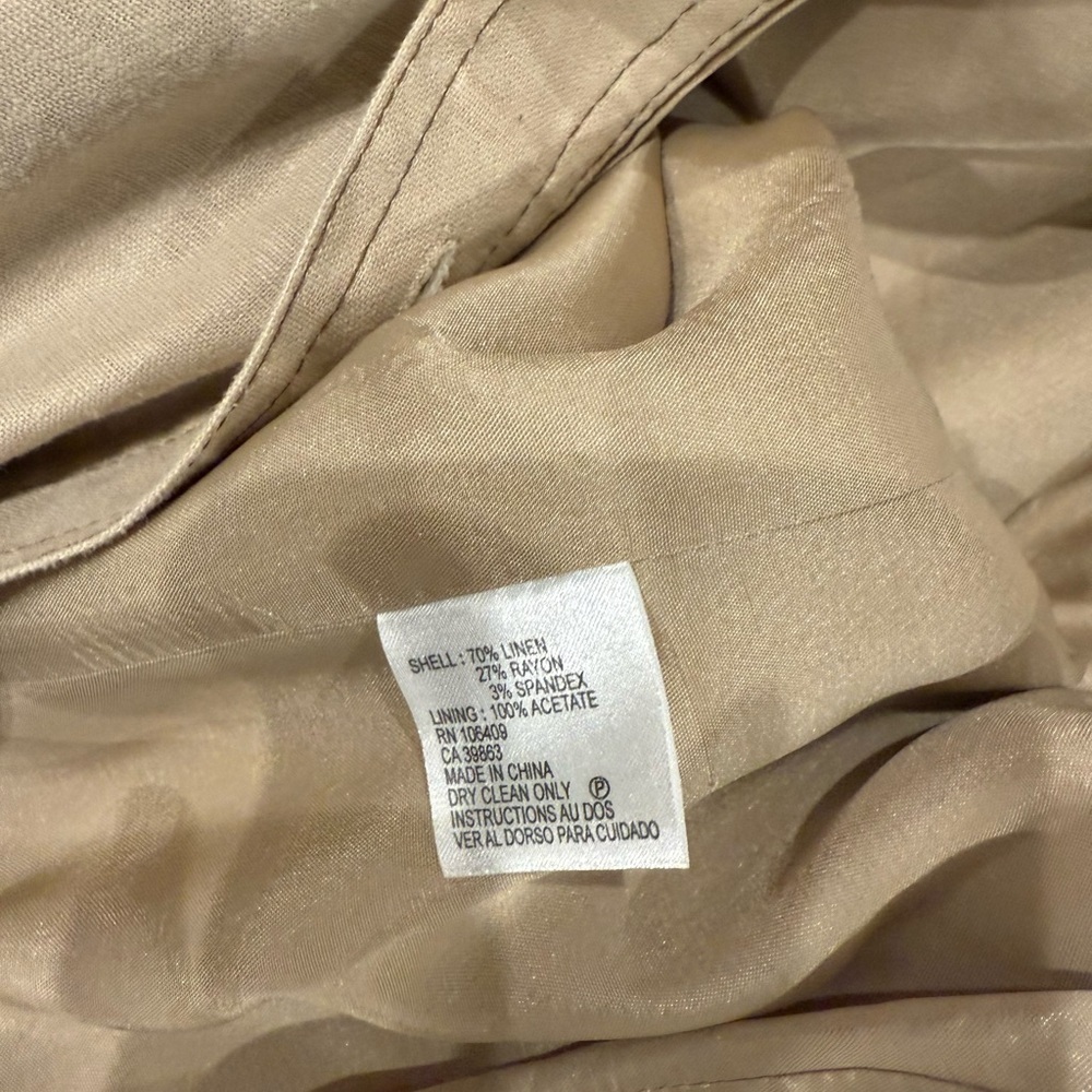 Tahari linen blend safari style  Button-Up Belted Dress - Picture 3 of 9